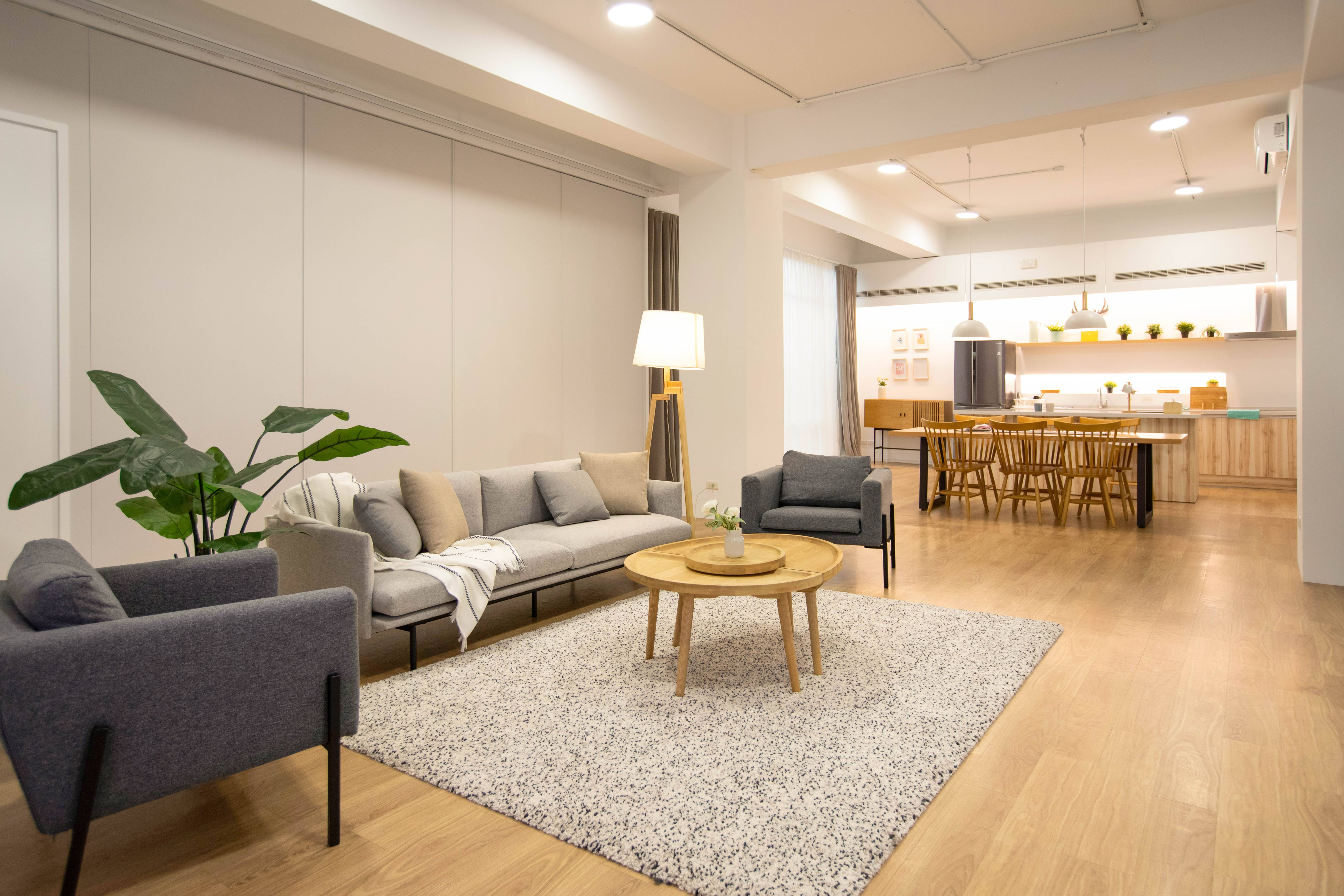 selected venue's interior or exterior images