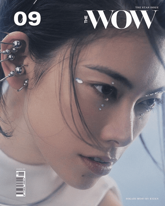 The Wow magazine cover