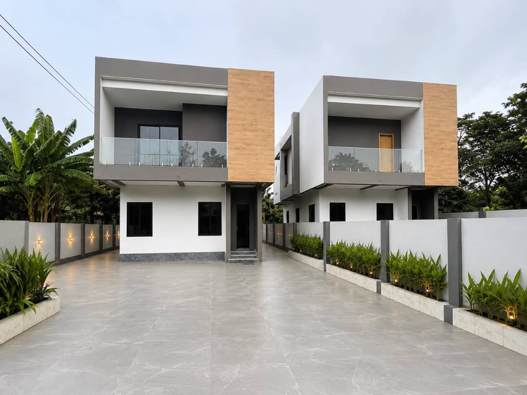 EXECUTIVE NEWLY BUILT 4-BEDROOM HOUSE FOR SALE