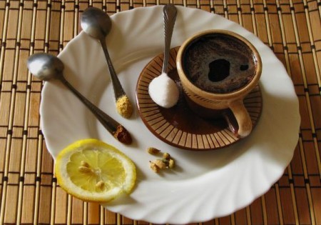 Кофе с кардамоном и корицей