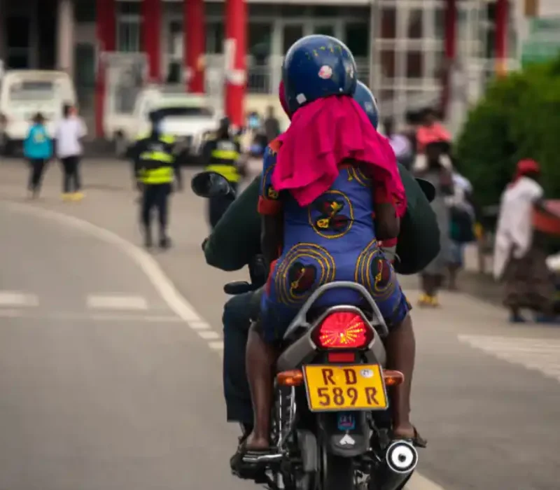 5 Days 4 Nights Rwanda Chimpanzee Trek Package