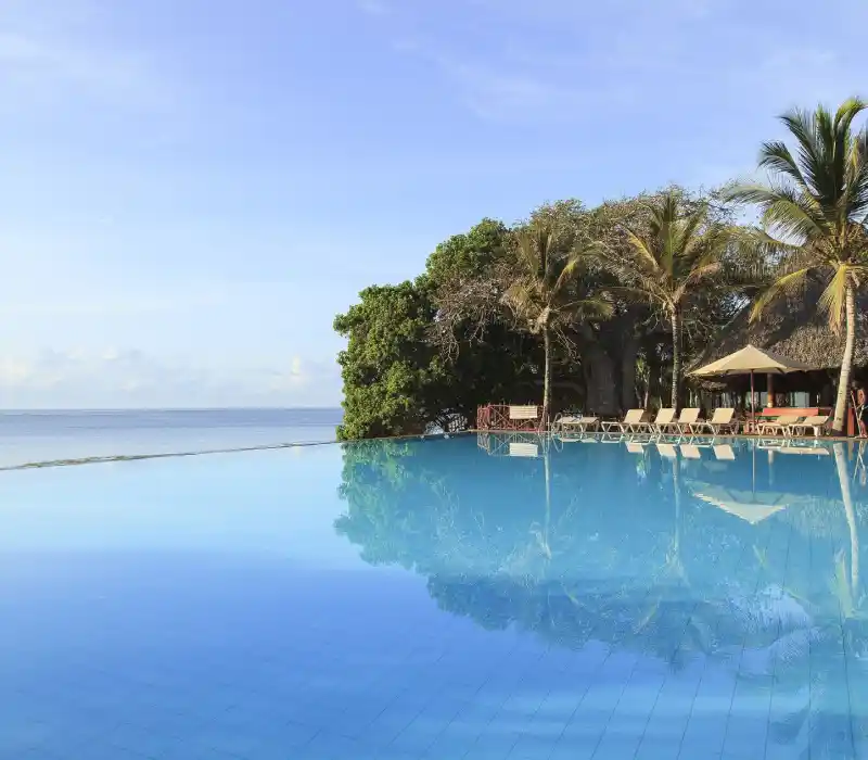 3 Day Baobab Beach Resort Flying Package