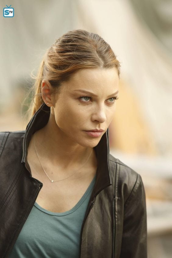 Lauren German Hot