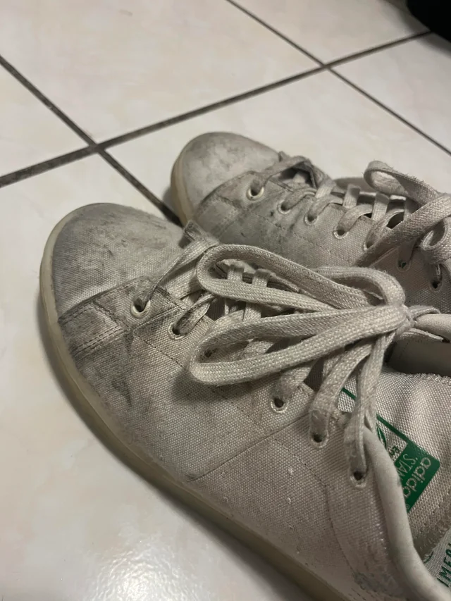 Fix a Dirty Upper of a Converse Shoe