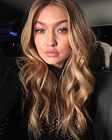 Gigi Hadid. 2015.jpg