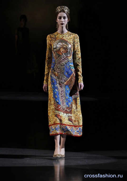 dolce-and-gabbana-fw-2014-women-fashion-show-runway-03