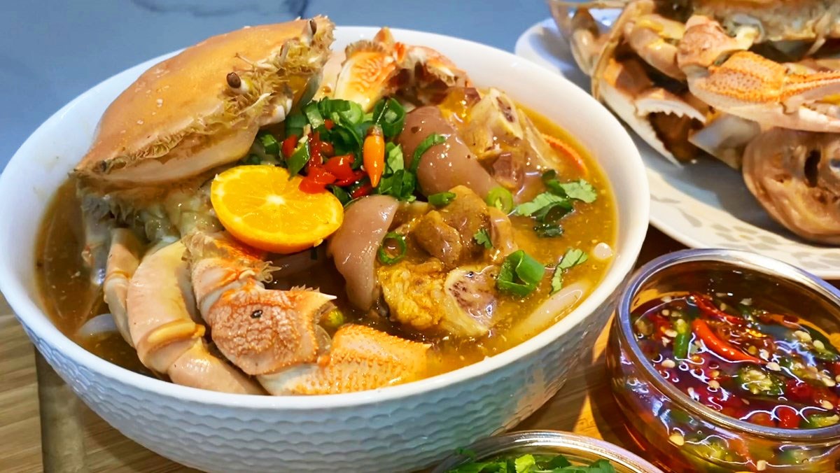 Bánh Canh Cua Ghẹ tại bếp UIT