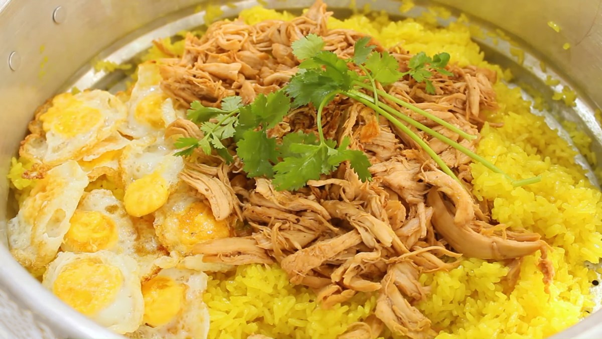 Xôi Gà Hội An tại bếp UIT