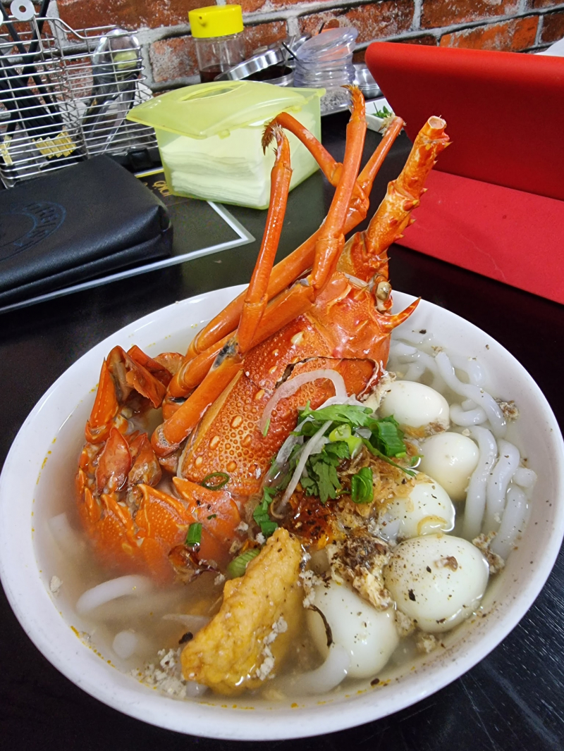 Bánh Canh Ghẹ tại bếp UIT