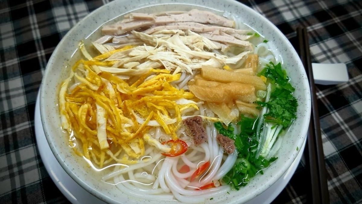 Bún Thang Huế tại bếp UIT