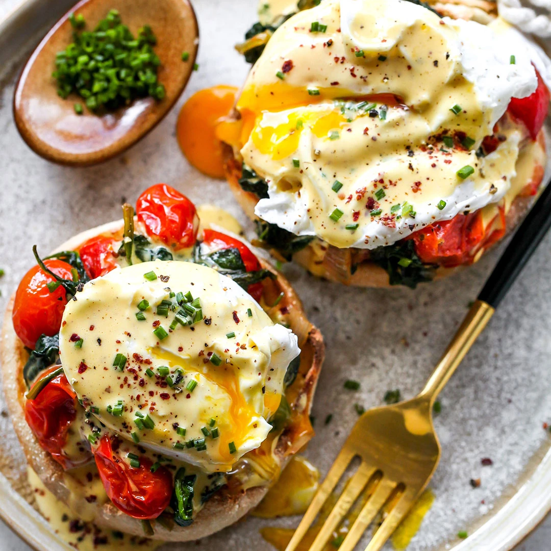 Eggs Benedict tại Bếp UIT