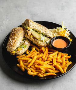 Fransisco Sandwich with Chips