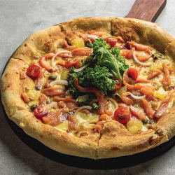 Salmon Pizza (Large)