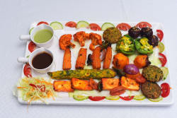 Taj Special Veg Platter