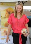 Natasha Henstridge фото №455855