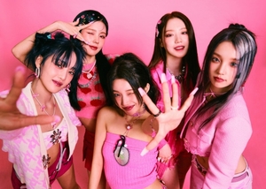 G(I)-DLE Queencard