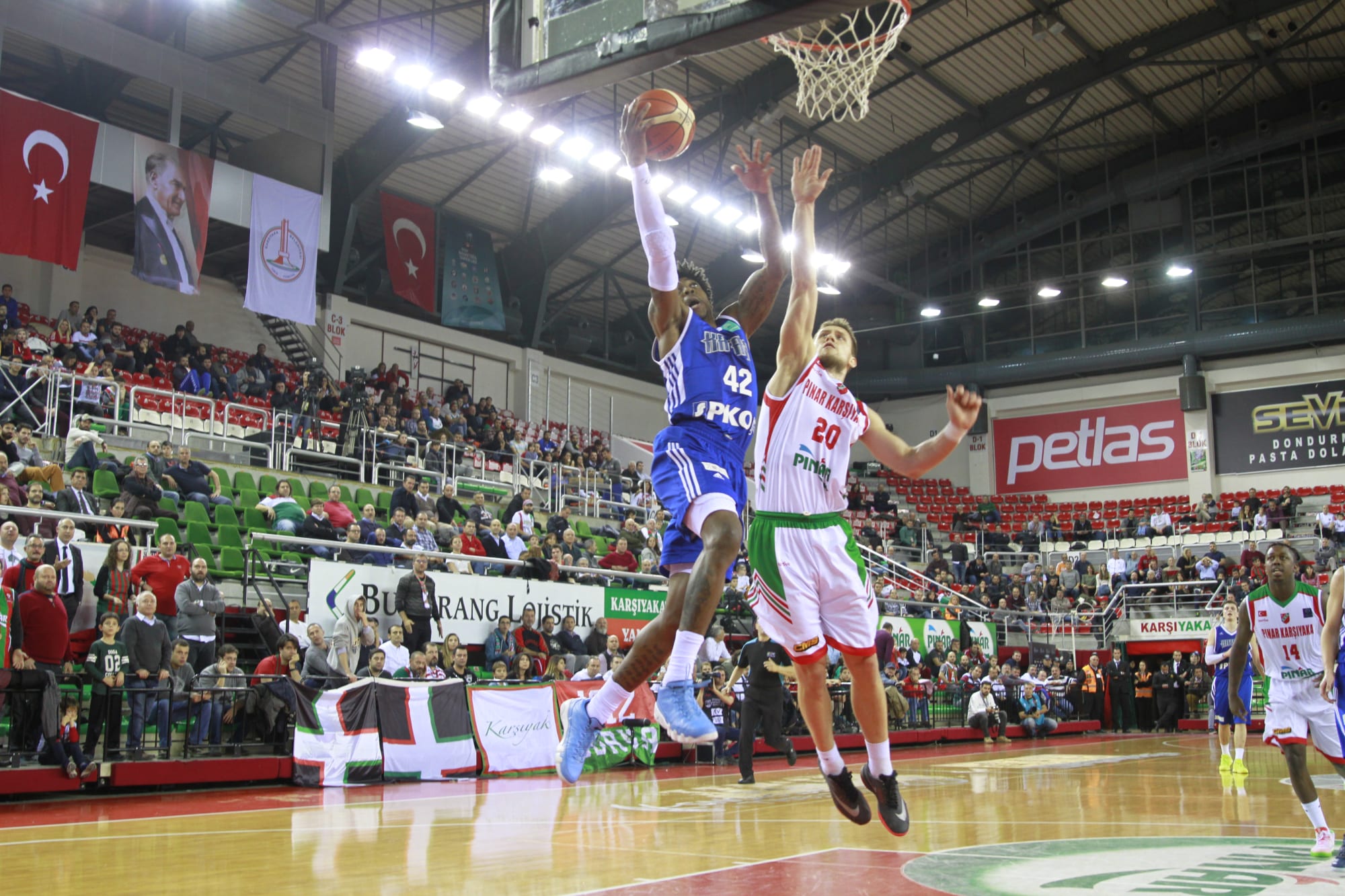 Plenty of power and panache in Team of the Week FIBA.basketball