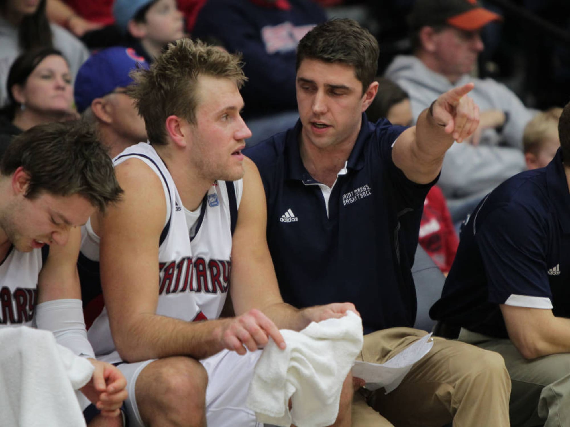 Aussie coach Caporn: Talks with US-based U19 players positive | FIBA ...