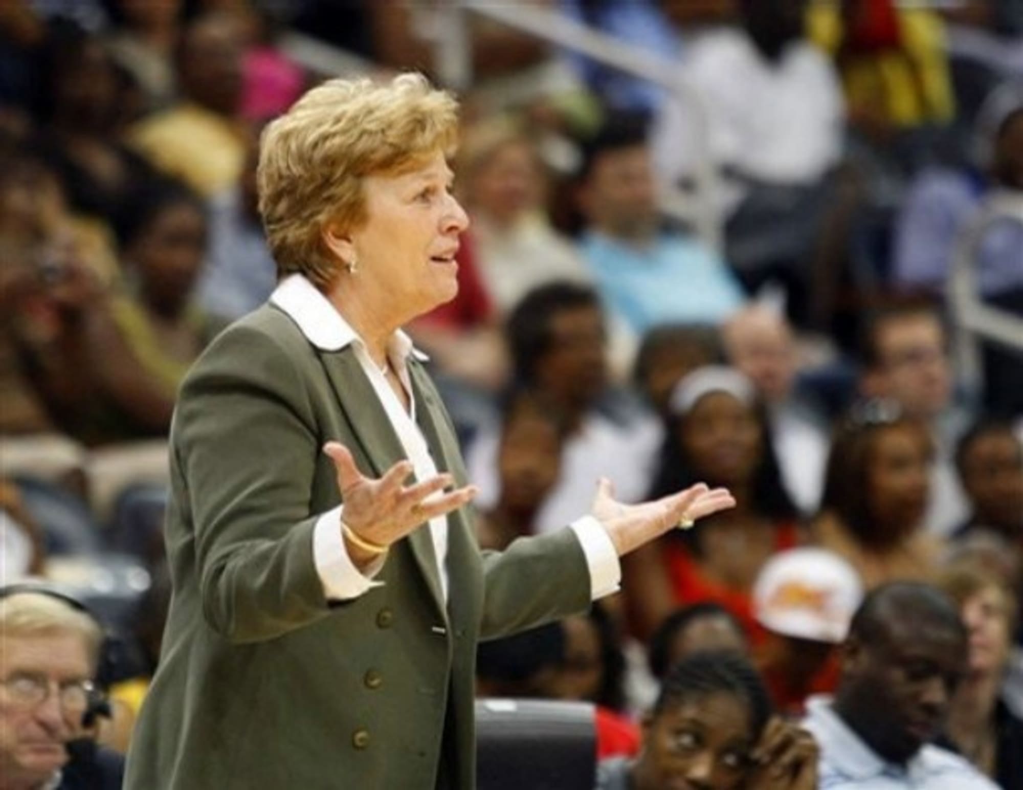 USA Training camp underway for USA women FIBA.basketball