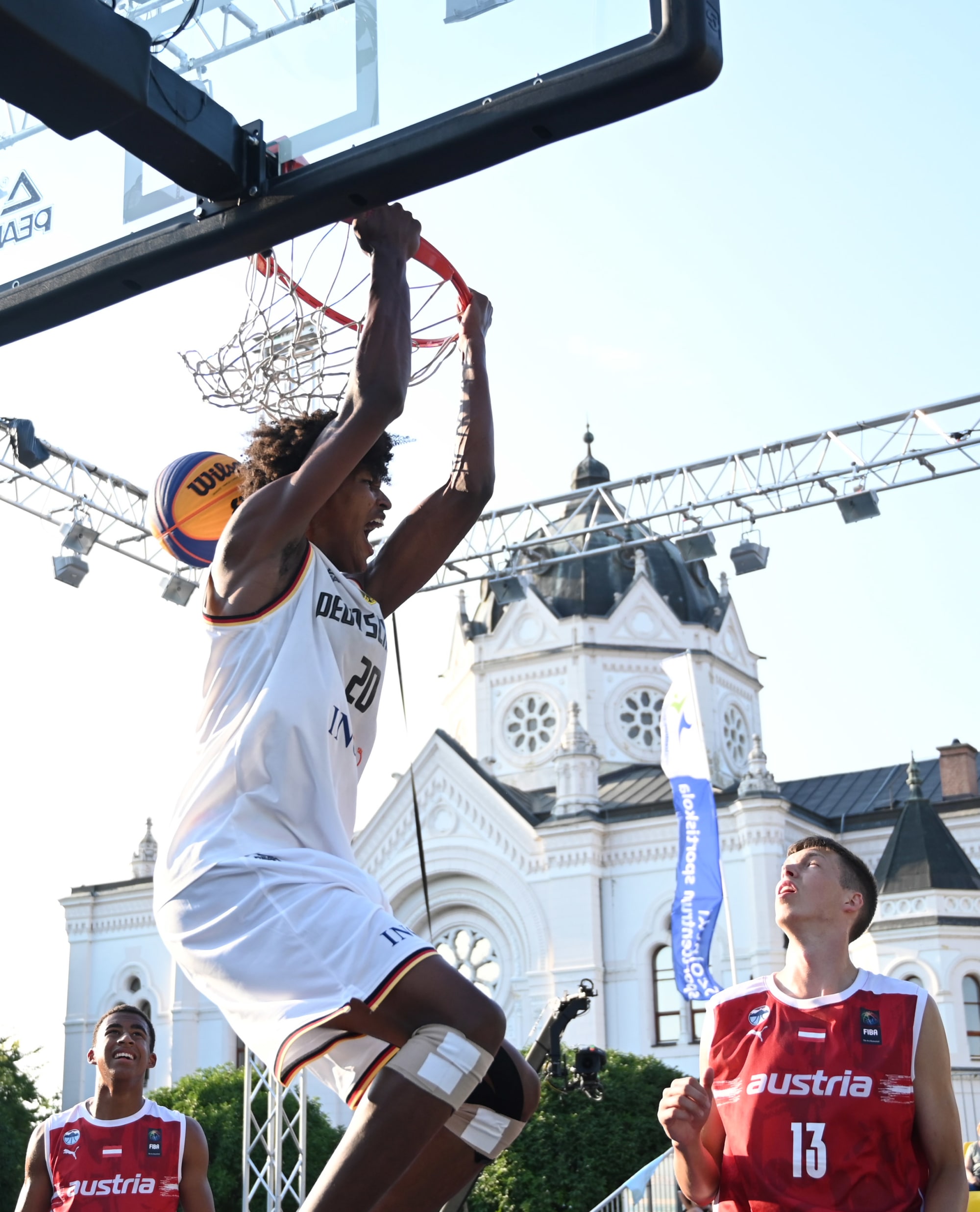 German Giessmann flashes 3x3 skills at BWB Europe camp FIBA.basketball