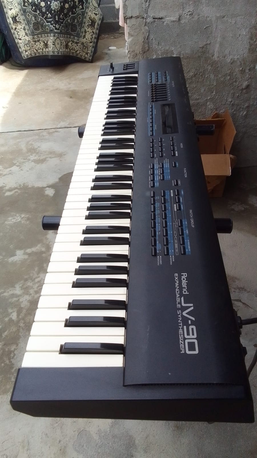 Teclado sintetizador jv90