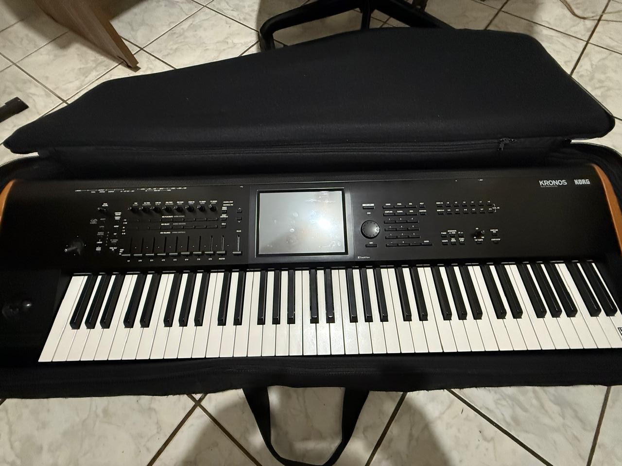 KORG KRONOS 2 73