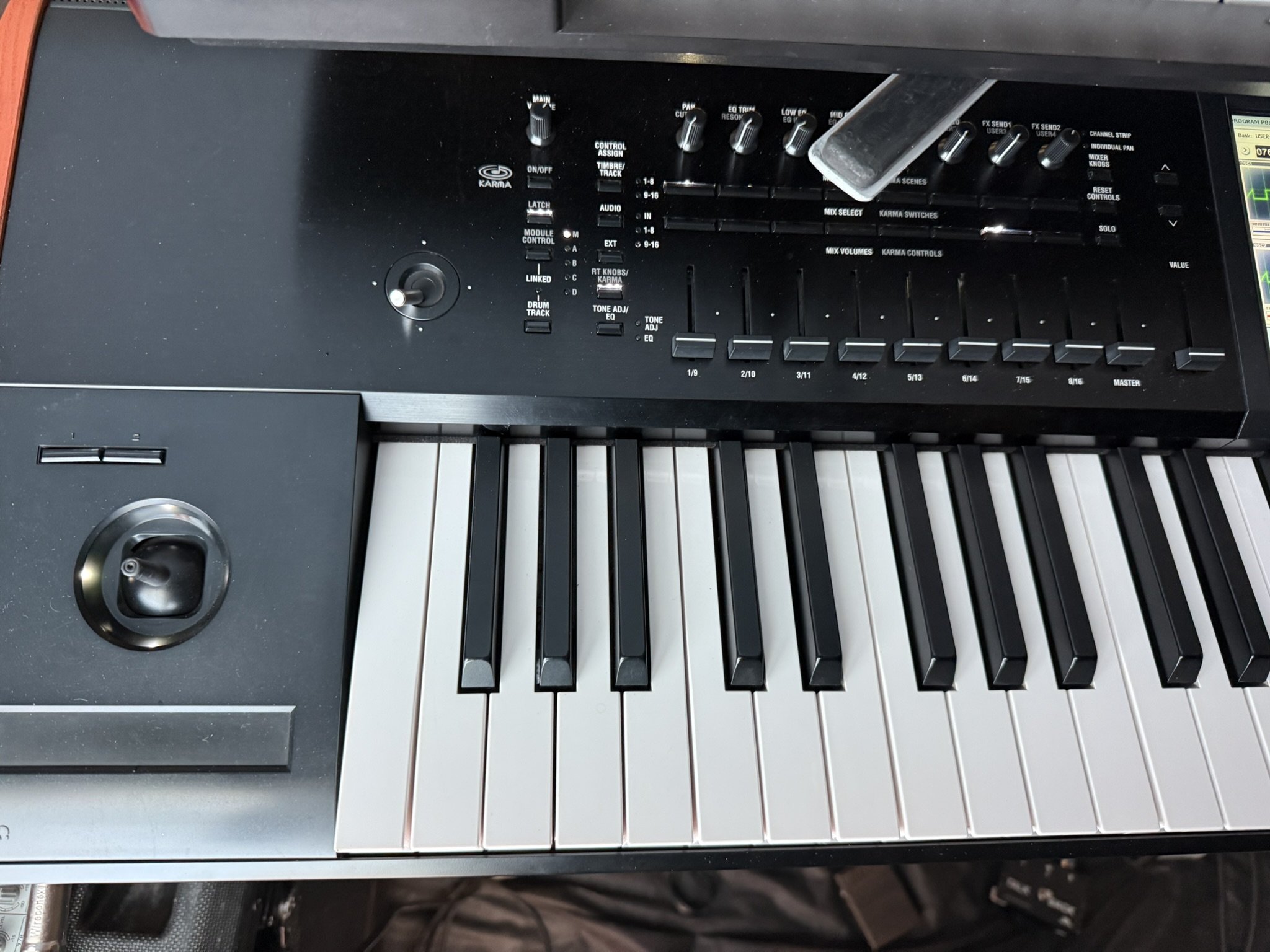 KORG KRONOS 2 73
