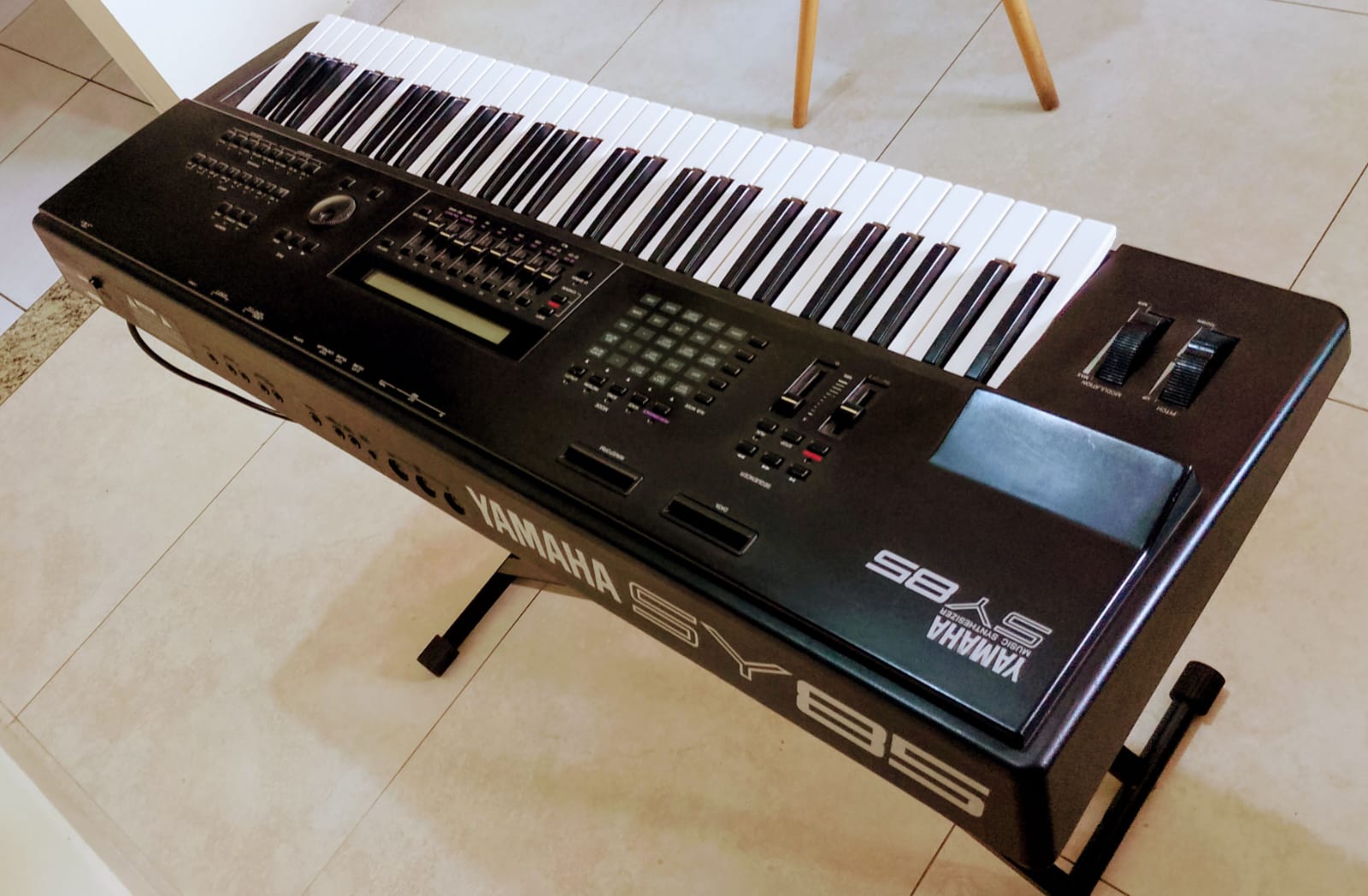 Yamaha SY 85