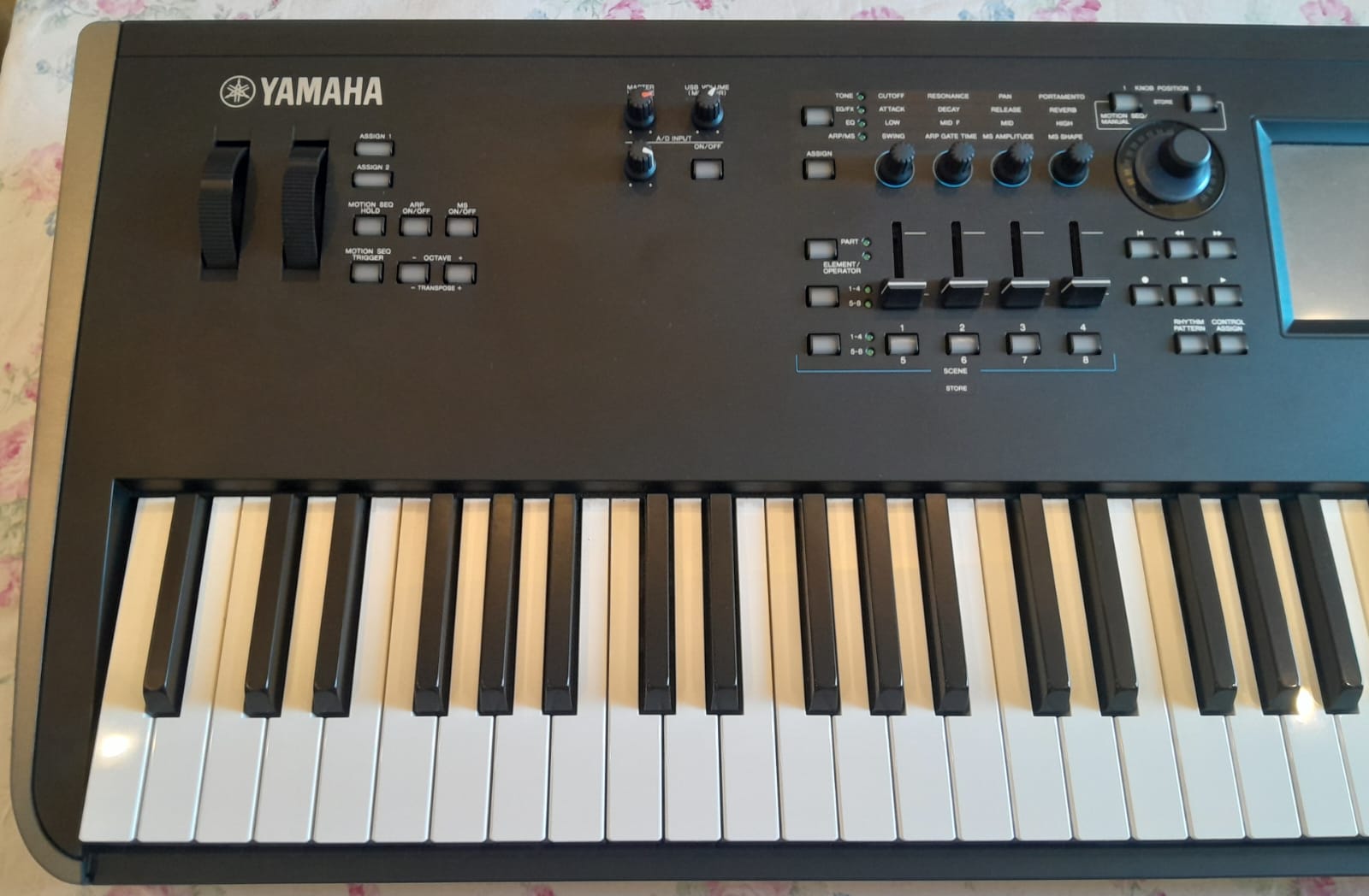 Yamaha MODX8