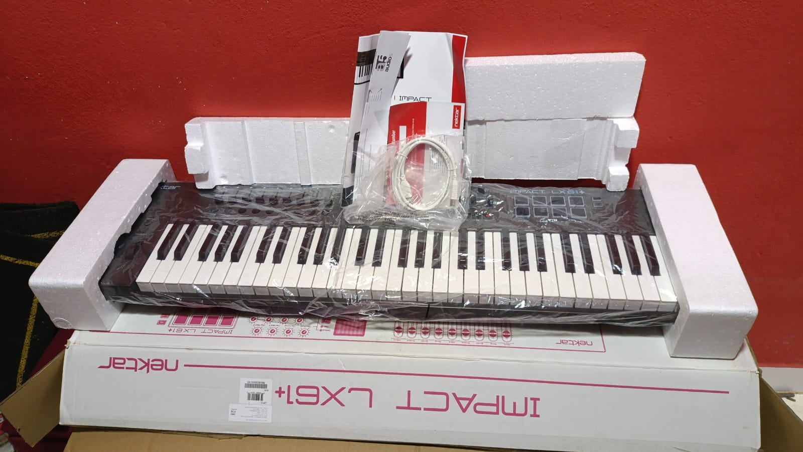 Nektar Impact Lx61