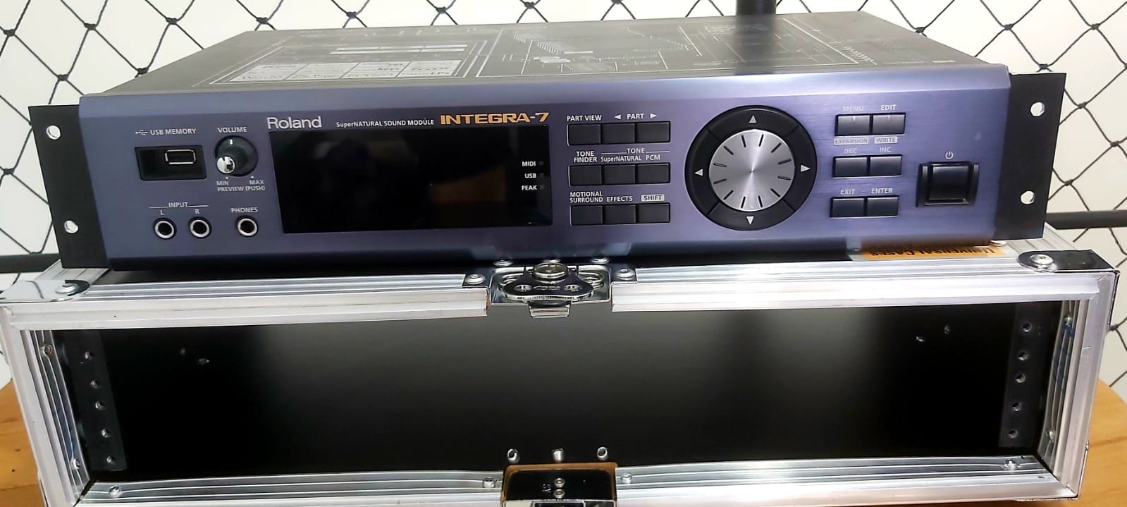 Roland Integra 7
