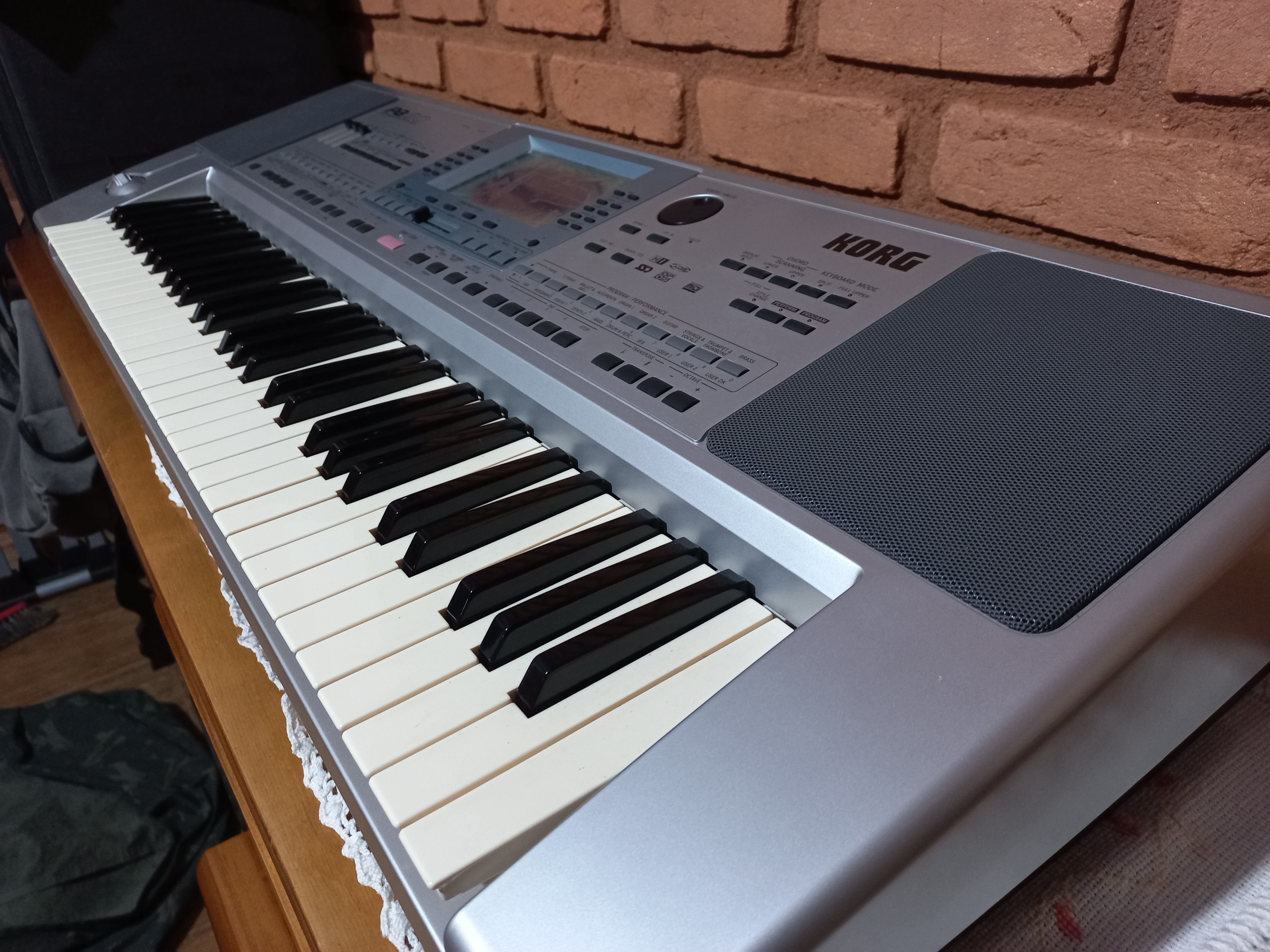 Korg PA 50