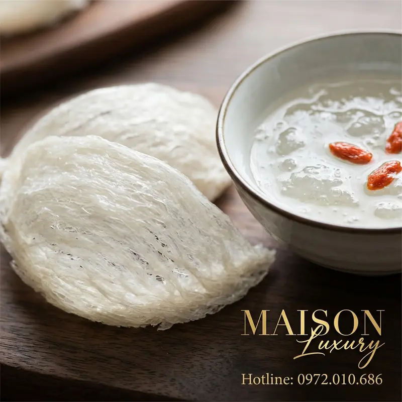 Yến sào nguyên chất - nguồn cung cấp protein và axit amin quý giá.