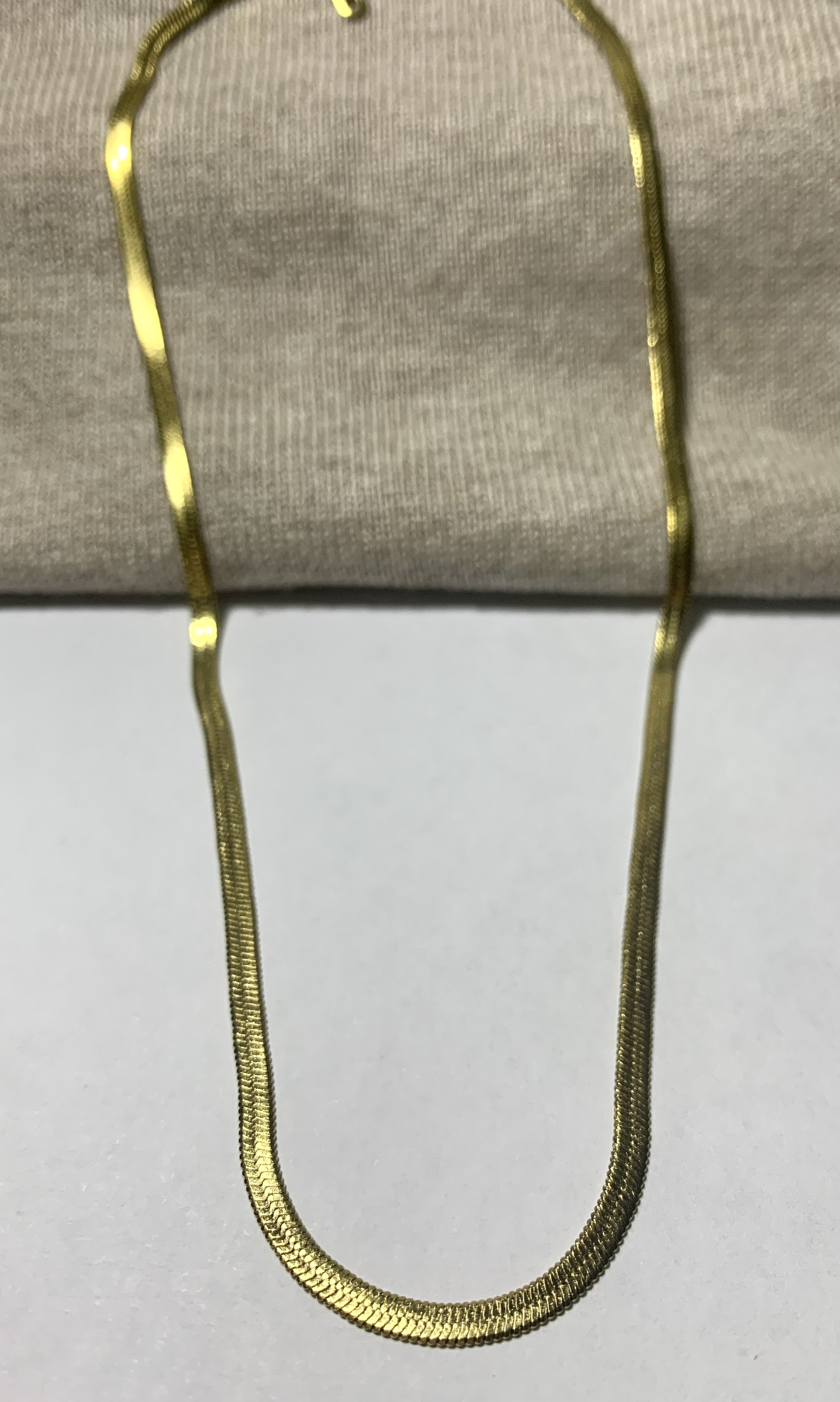 Collar dorado