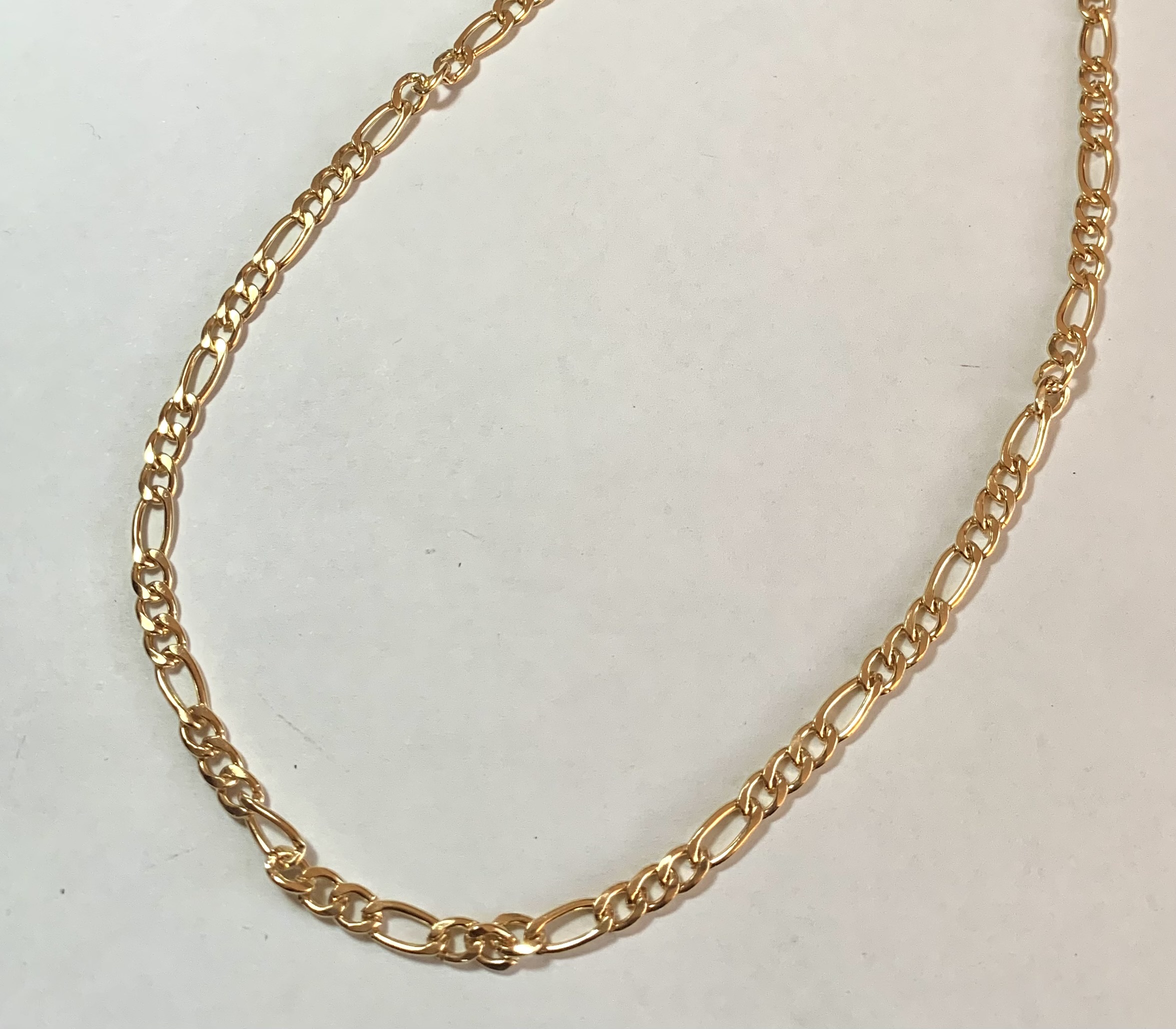 Collar dorado