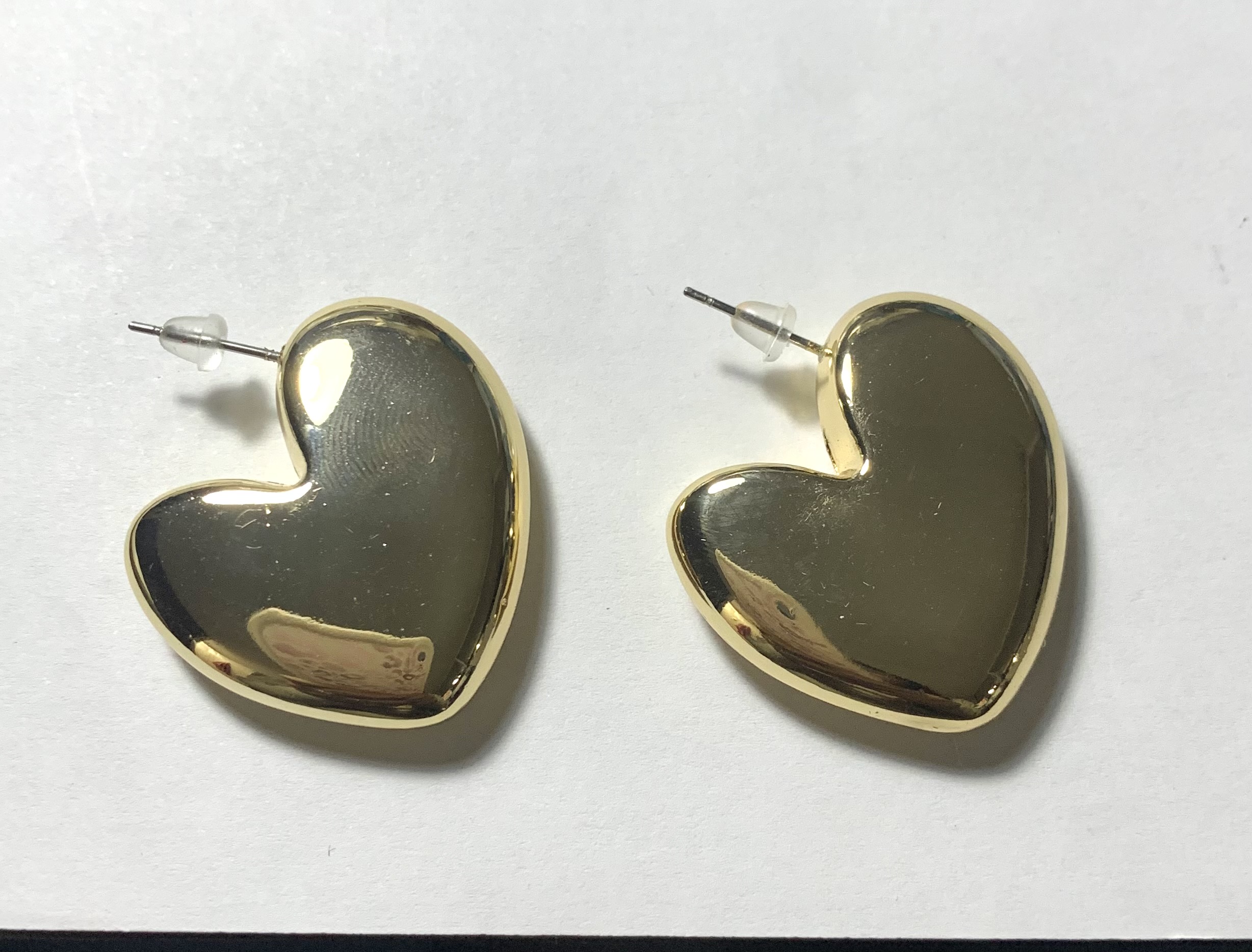 Aros corazón dorado