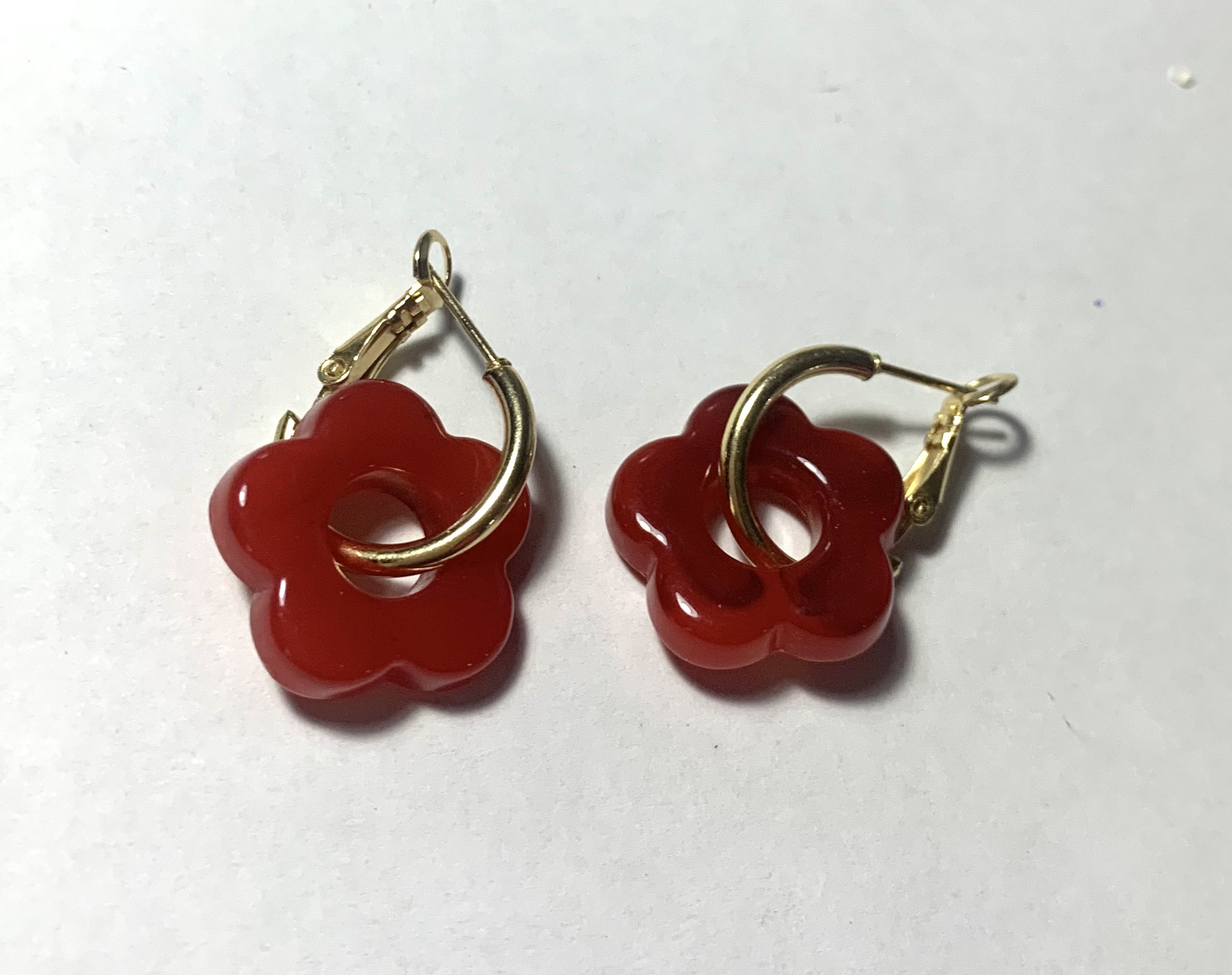 Aros flor roja