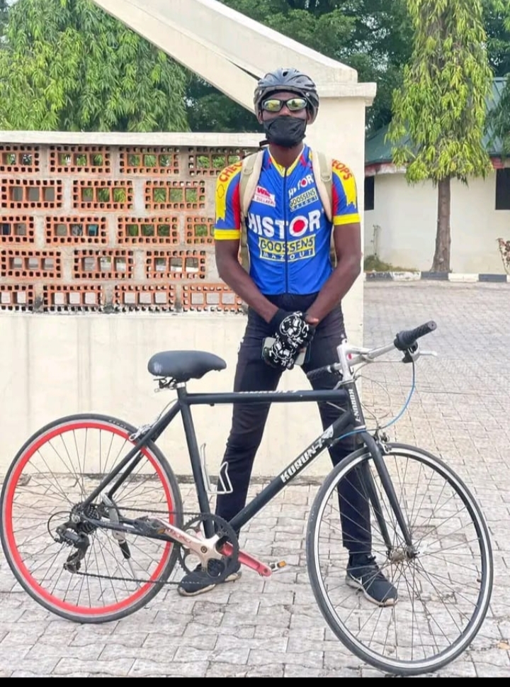 Comedian MC Jekabeche Arrives Lagos After 14-Day Bicycle Journey from Ankpa
