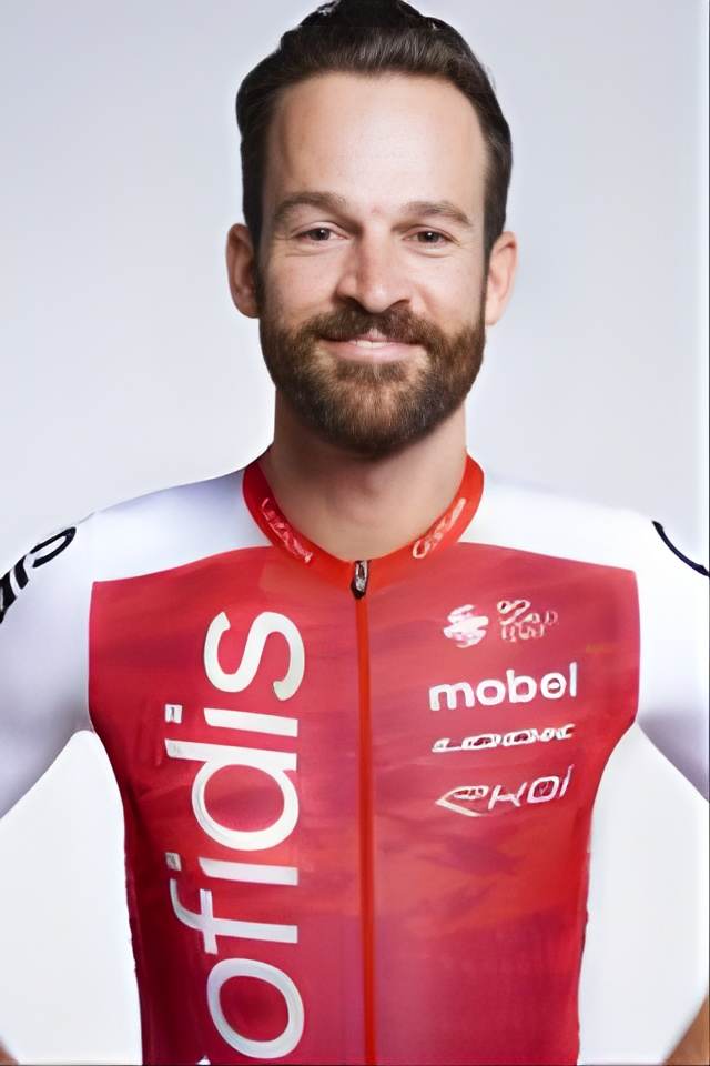 Simon's profile