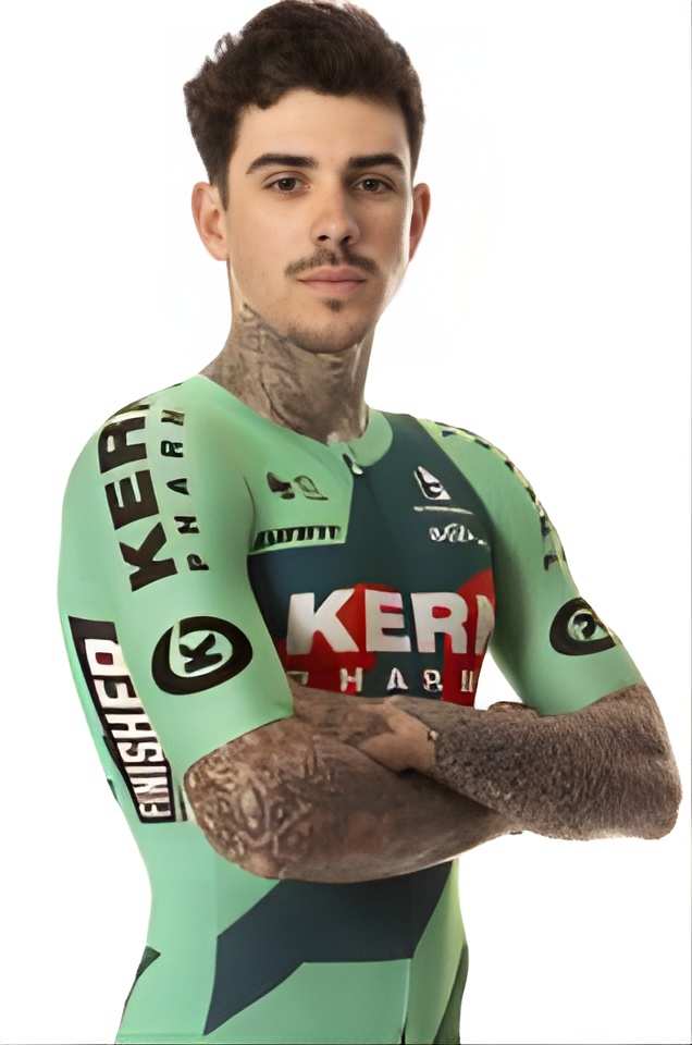 Francisco's profile