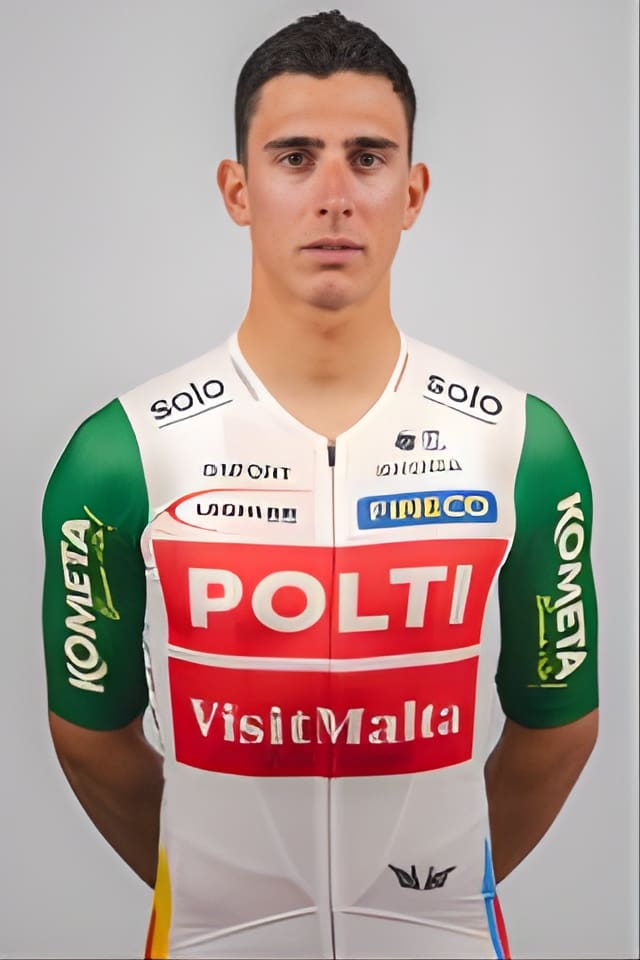 Manuel's profile