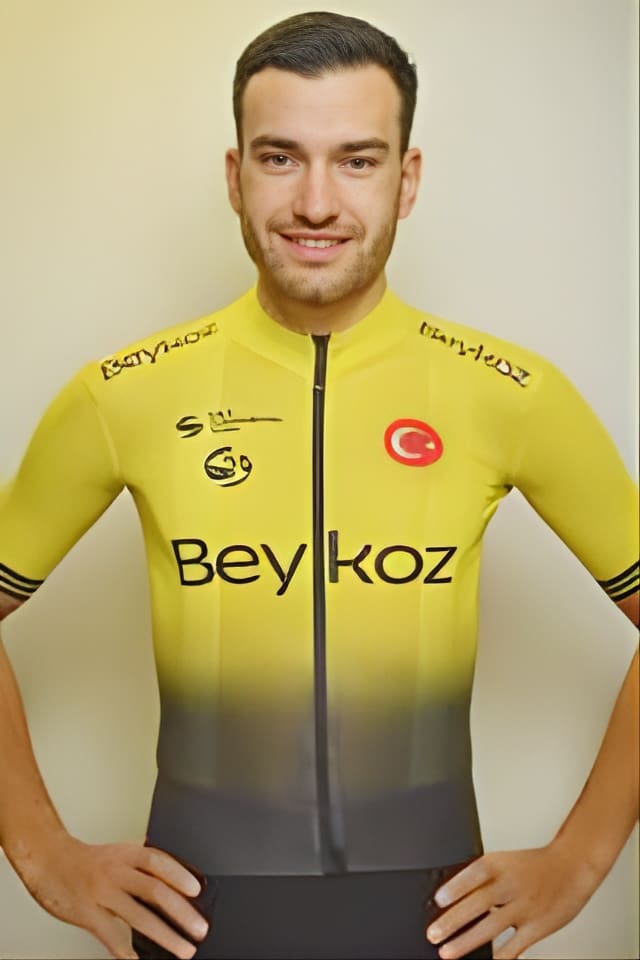 Zeki's profile