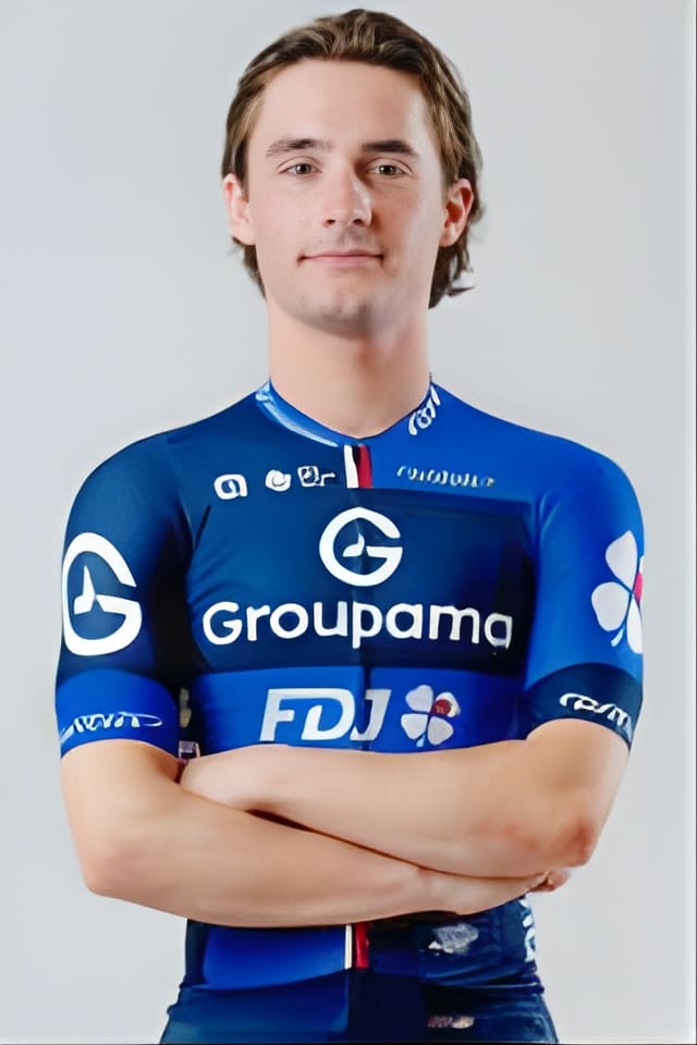 Paul's profile