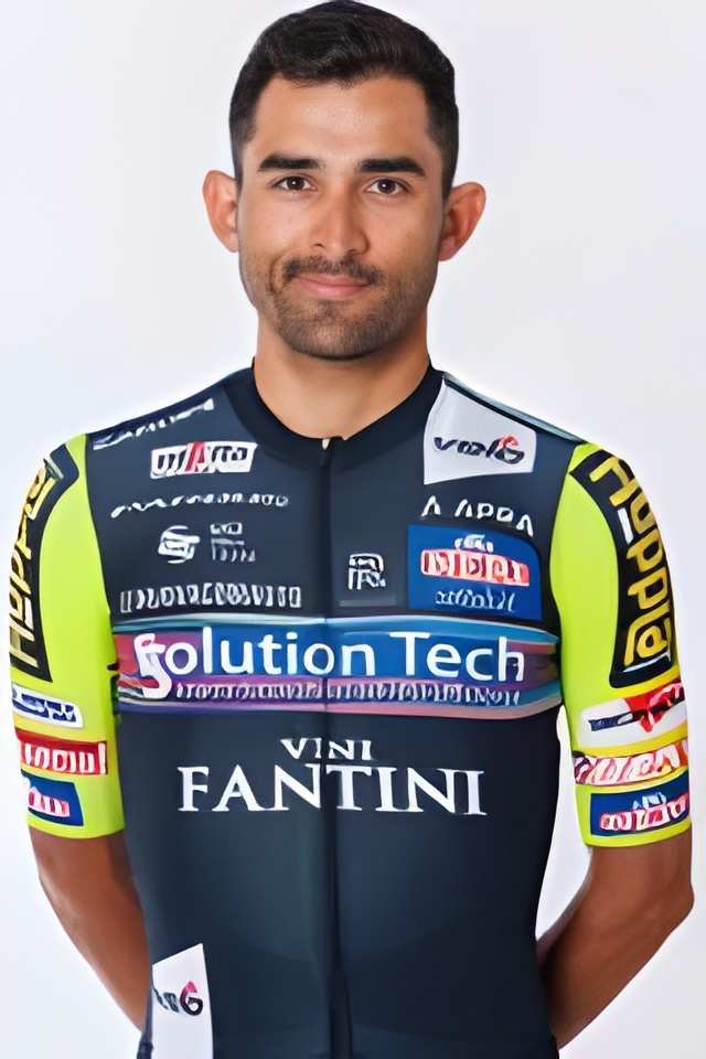 Roberto Carlos's profile