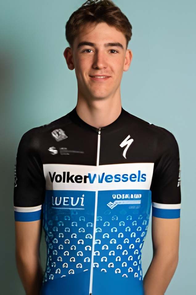 Ruud Junior's profile