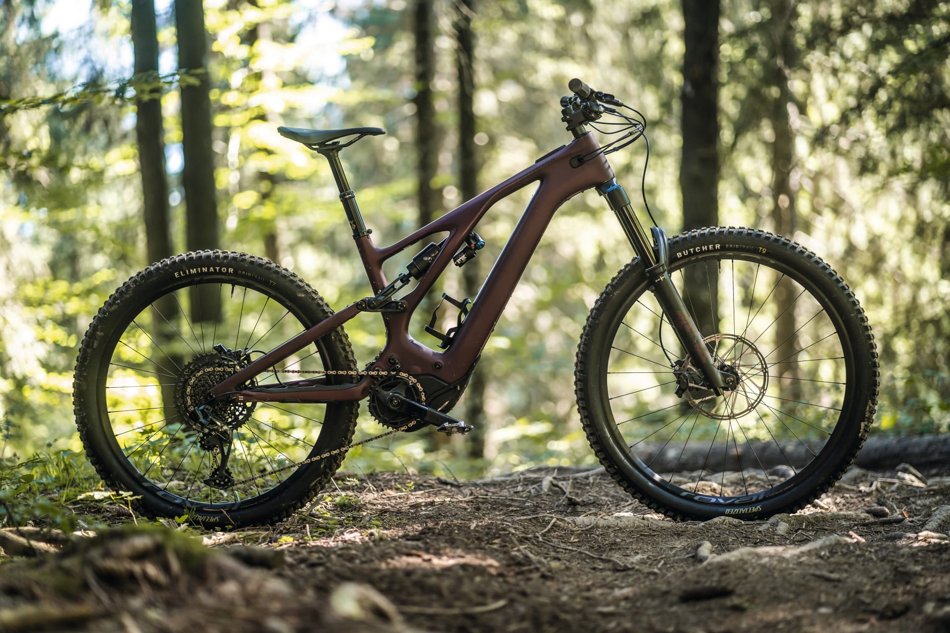 Testsieger Duell Specialized Levo Expert vs YT Decoy Core 4 BIKE