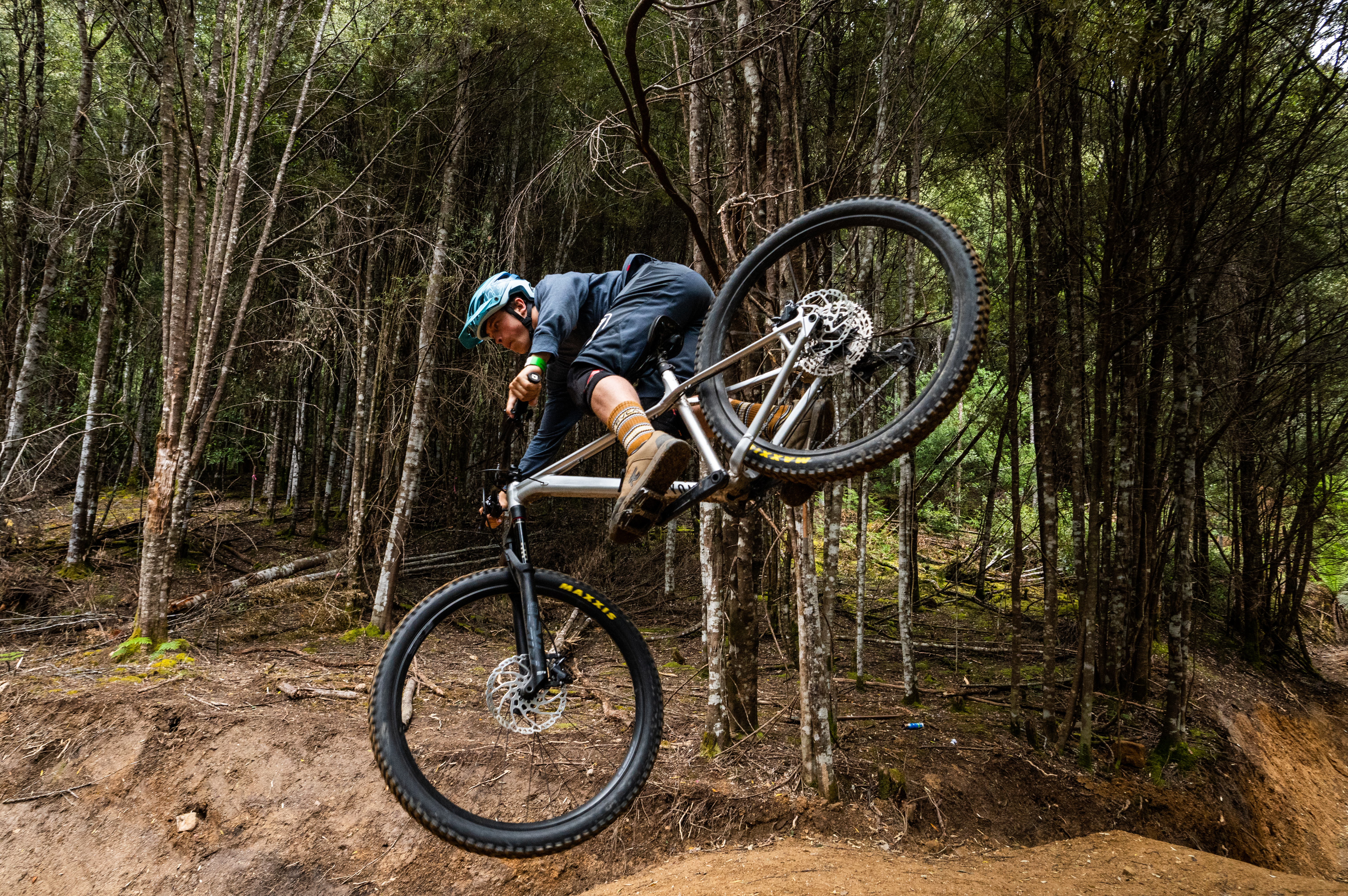 マウンテンバイク canyon stoic2 XL Shockwave Black canyon stoic2 XL Shockwave Black