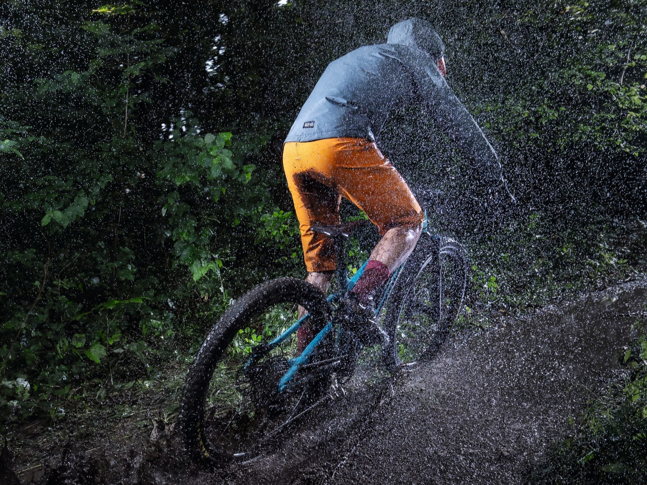 7 Verhaltenstipps fr Fahrradfahrer in einem Gewitter | BIKE
