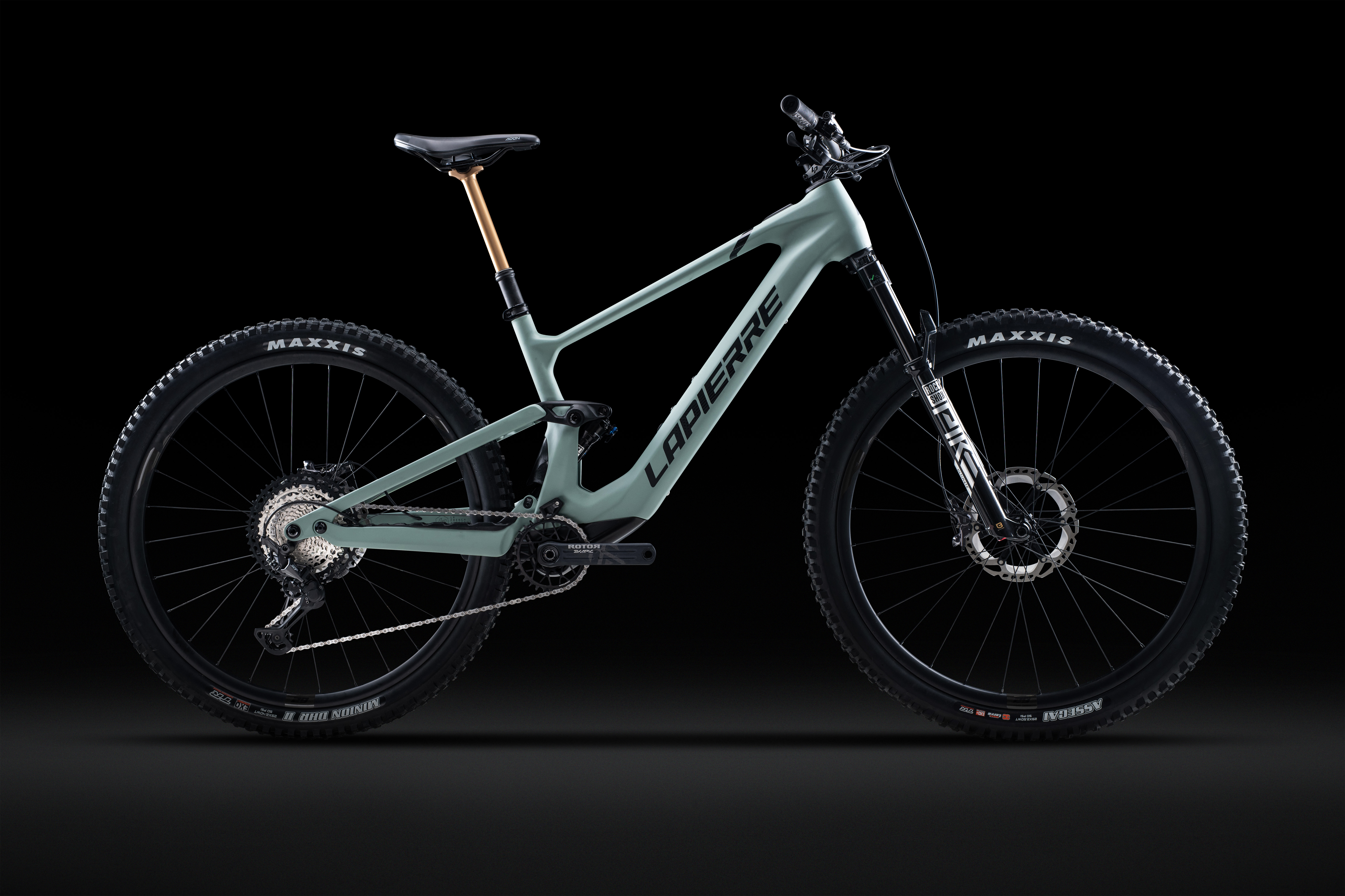 fischer e-bike trekking viator 4.2 28 zoll 4.2i Active Elektrofahrrad für Damen und Herren, RH 45, Mittelmotor 80 Nm, 36 V Akku Elektronik & Foto Preis:4089.00 € Color:Halo Silver-Tanzanite Carbon View (Matt) THULE Chariot Cross 2
