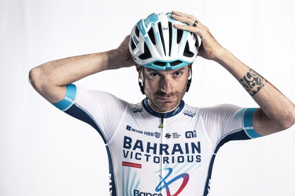 Bahrain-Victorious: Jersey for 2024 unveiled | TOUR